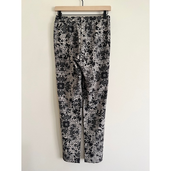 Disney | Baroque Wonder & Whimsy Pants - Picture 7 of 7